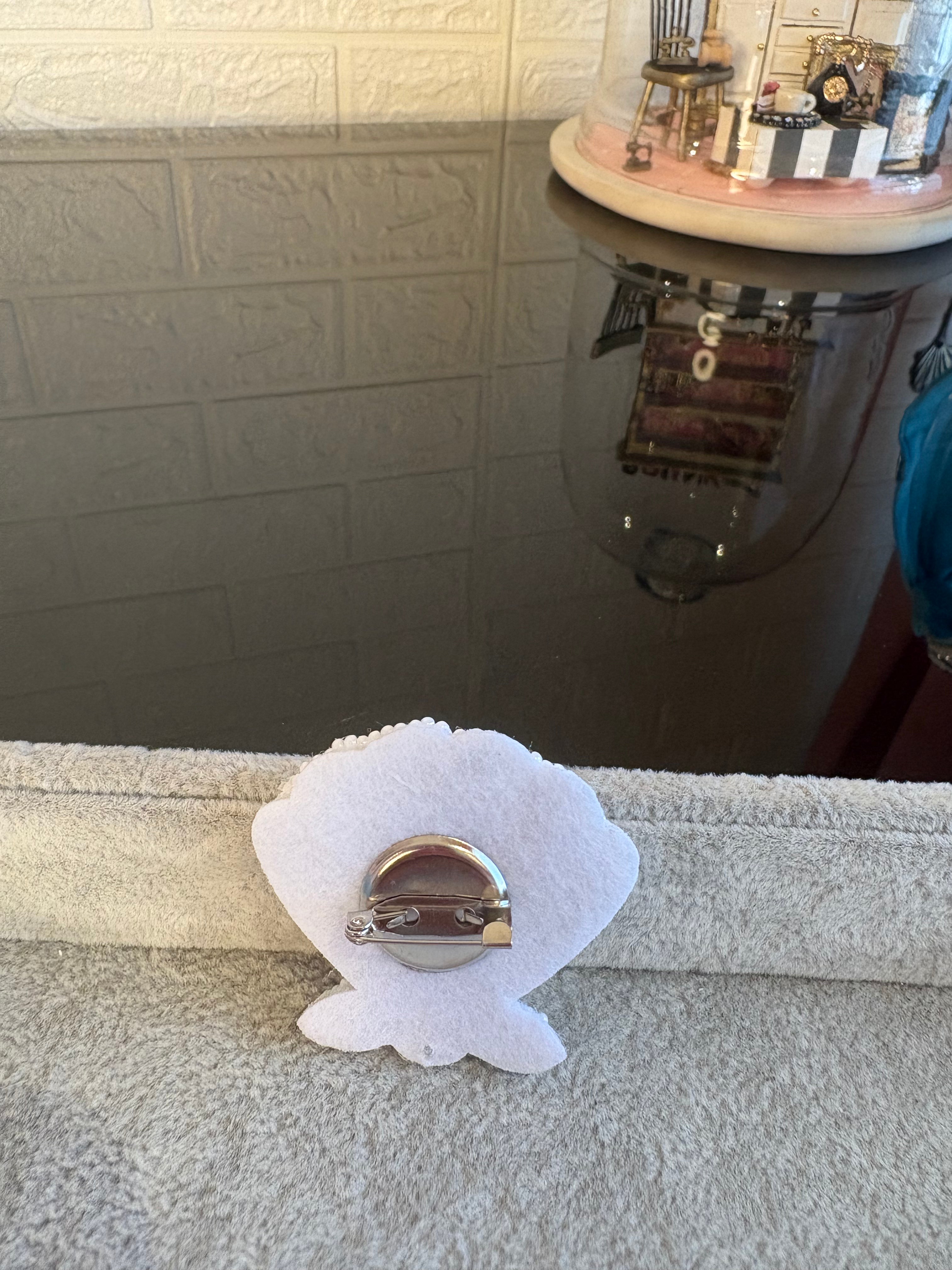 Shell We Shine Brooch